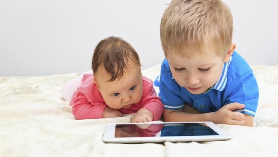 Kids often lack parental attention and turn towards screen time for engaging themselves
